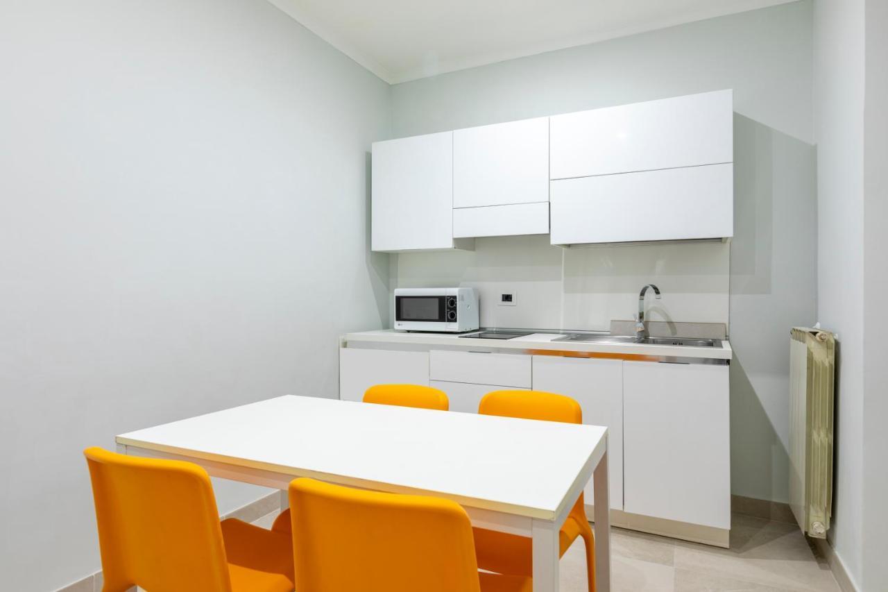 Deza Casa Vacanze Nazionale Joy Roma Dış mekan fotoğraf